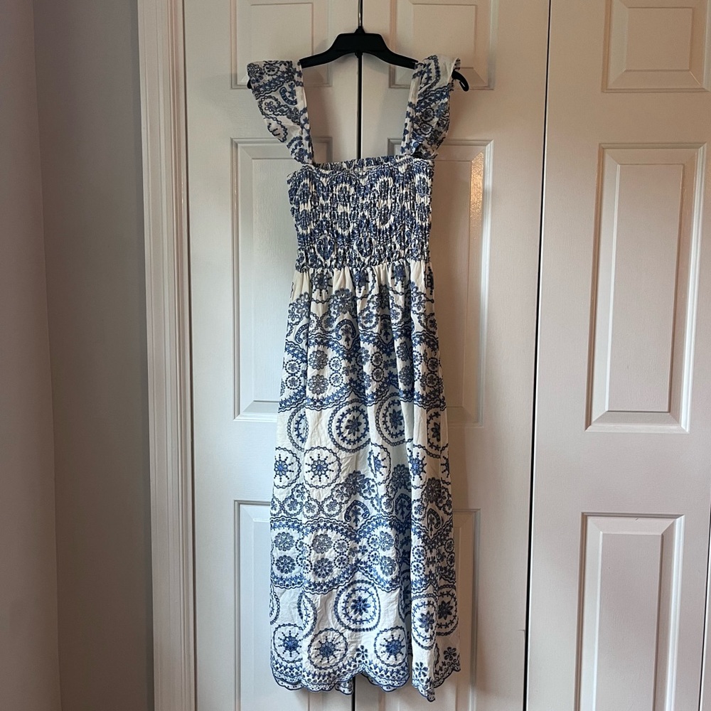 Sundayup lace key hole back dress
